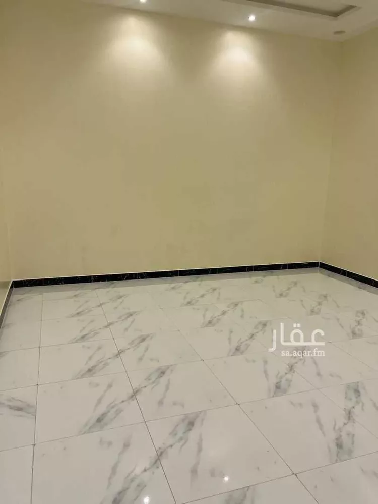 فيلا للبيع في شارع عمر بن عبدالكريم المكي, حي بدر, مدينة الرياض, منطقة الرياض